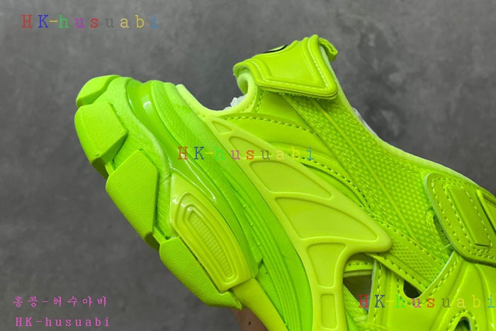 NEW 발렌시아가 샌들 신상 B 757780
