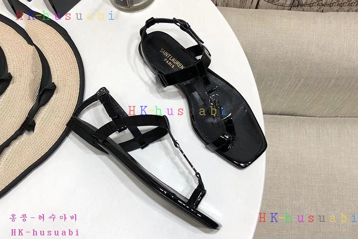 NEW 입생로랑 샌들 신상 SL 552501