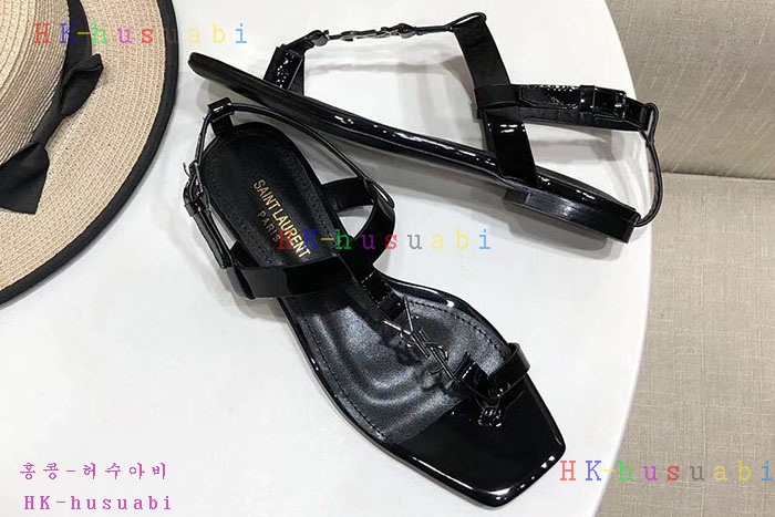 NEW 입생로랑 샌들 신상 SL 552501