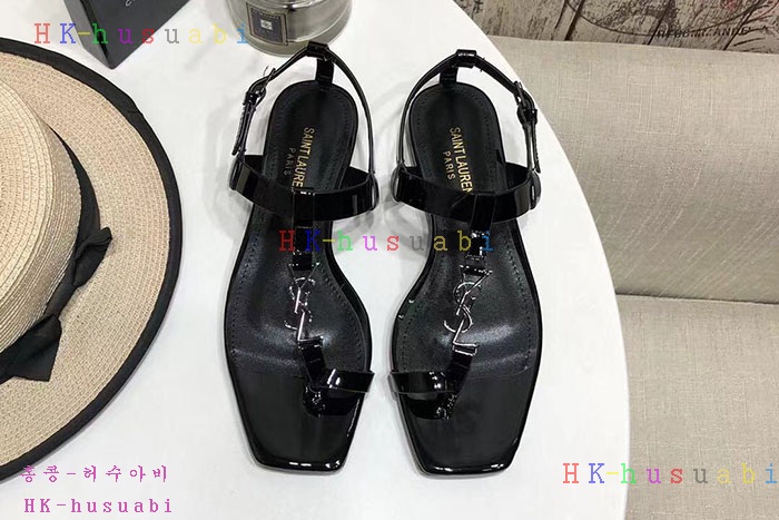 NEW 입생로랑 샌들 신상 SL 552501