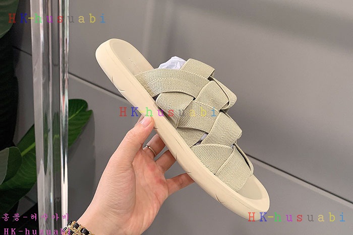 NEW 보테가베네타 슬리퍼 신상 BV 552721
