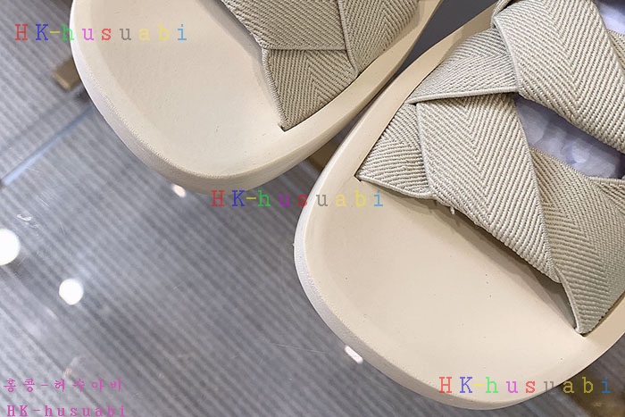 NEW 보테가베네타 슬리퍼 신상 BV 552721
