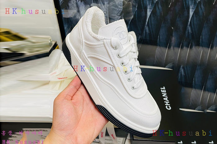 NEW 샤넬  스니커즈 신상 C 557281