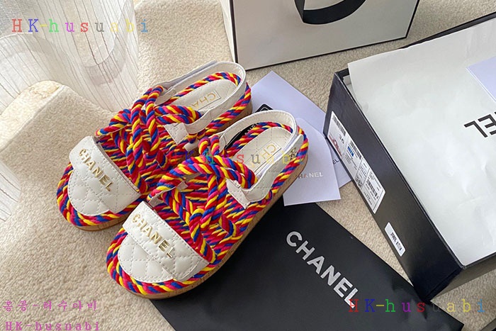 NEW 샤넬  샌들 신상 C 557291