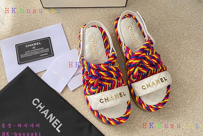 NEW 샤넬  샌들 신상 C 557291