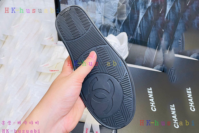 NEW 샤넬  스니커즈 신상 C 557281