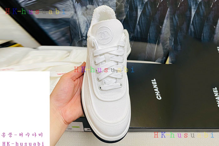 NEW 샤넬  스니커즈 신상 C 557281