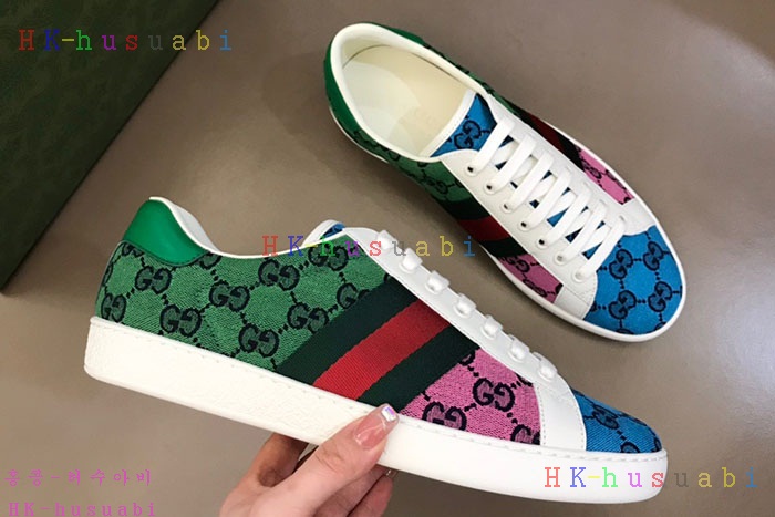 NEW 구찌 스니커즈 신상 GU 352333