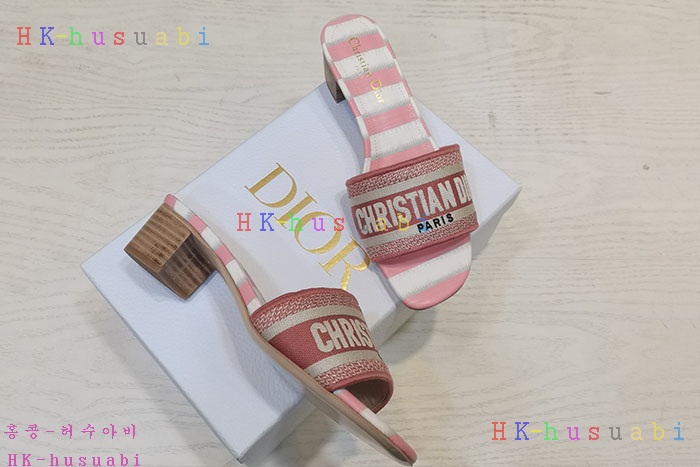 NEW 디올 슬리퍼 신상 DR 957408