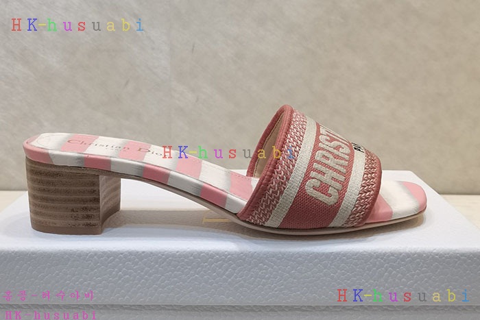 NEW 디올 슬리퍼 신상 DR 957408