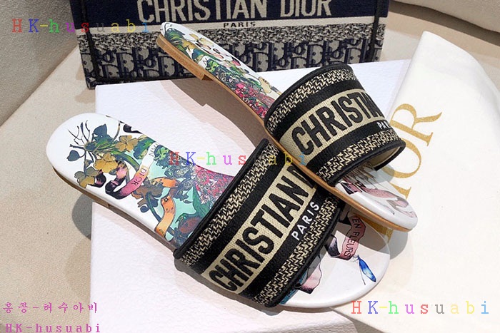 NEW 디올 슬리퍼 신상 DR 958814
