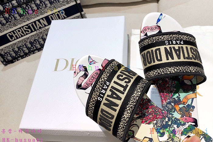 NEW 디올 슬리퍼 신상 DR 958814