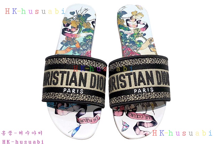 NEW 디올 슬리퍼 신상 DR 958814