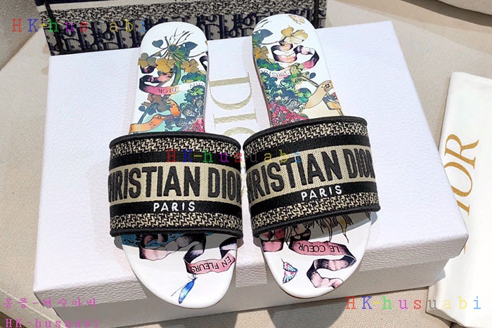 NEW 디올 슬리퍼 신상 DR 958814