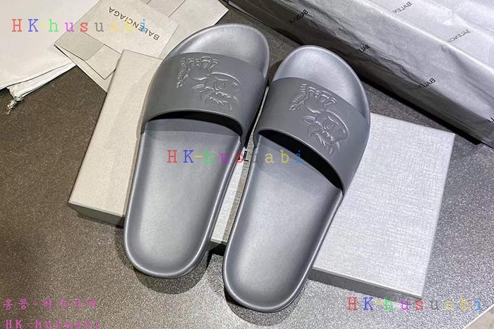 NEW 발렌시아가 슬리퍼 신상 B 922551
