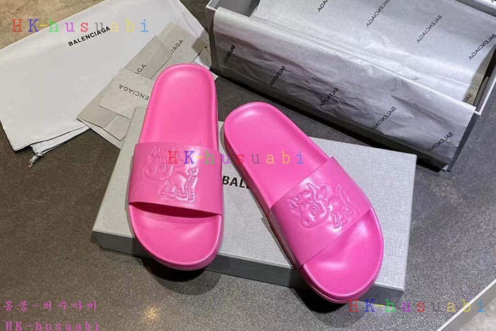 NEW 발렌시아가 슬리퍼 신상 B 922546
