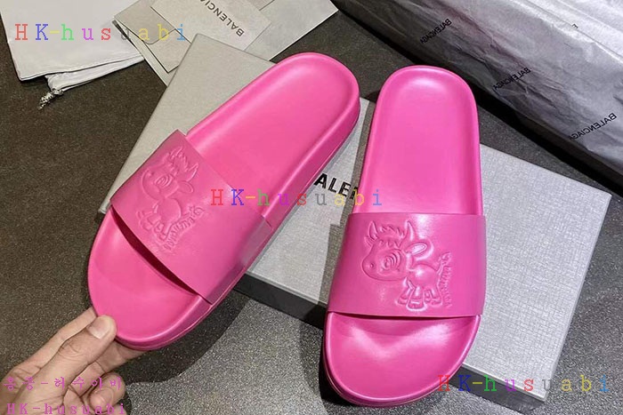 NEW 발렌시아가 슬리퍼 신상 B 922546