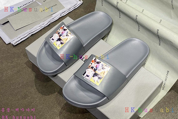 NEW 발렌시아가 슬리퍼 신상 B 922562
