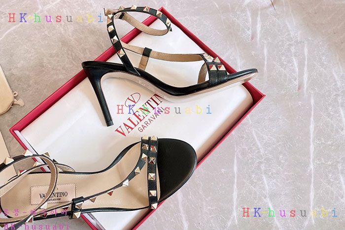 NEW 발렌티노 샌들 신상 V 8572252