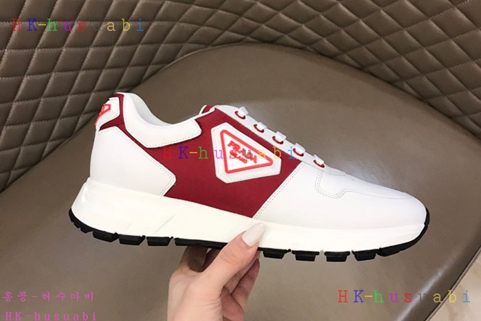 NEW 프라다 스니커즈 신상 P 857722