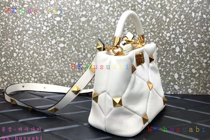 ★미러급★발렌티노 로만 스터드 탑 핸들백 558266