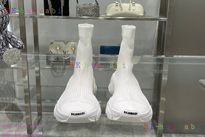 NEW 발렌시아가 스니커즈 신상 B 427753
