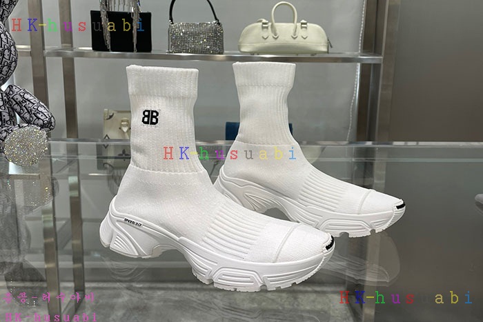 NEW 발렌시아가 스니커즈 신상 B 427753