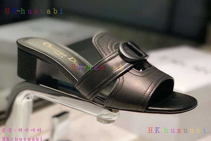 NEW 디올 샌들 신상 DR 872263