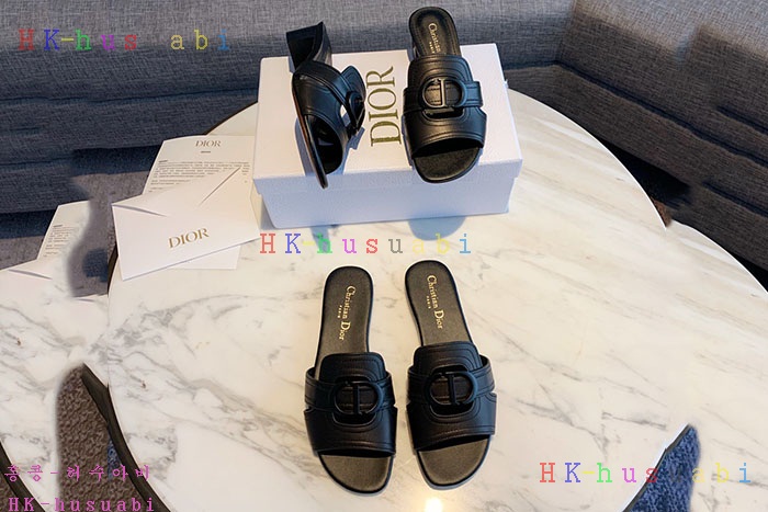 NEW 디올 샌들 신상 DR 872263