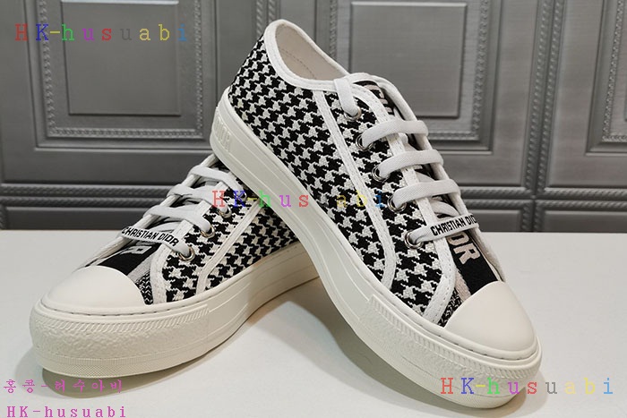 NEW 디올 신발 신상 DR 872297