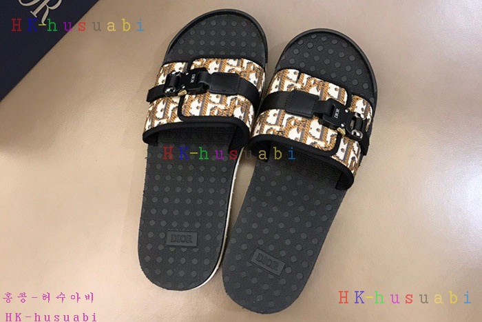 NEW 디올 샌들 신상 DR 872307