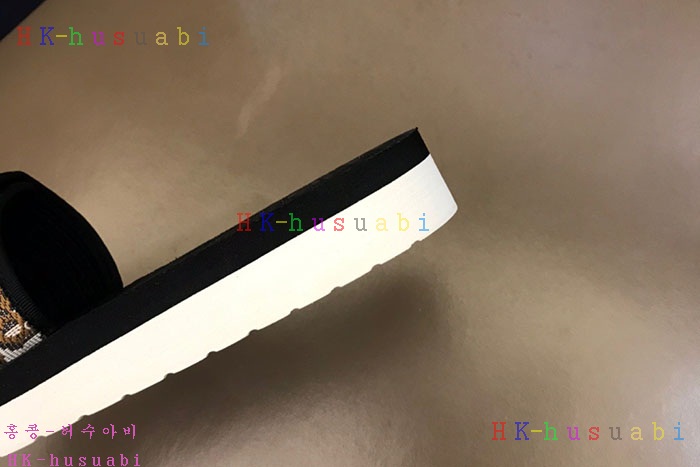 NEW 디올 샌들 신상 DR 872307