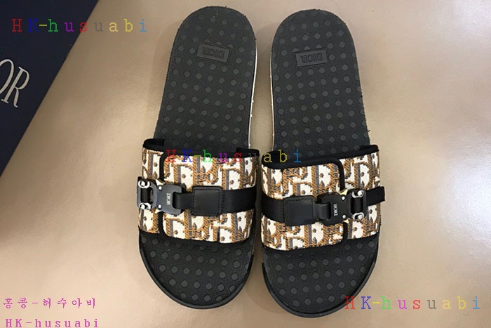 NEW 디올 샌들 신상 DR 872307