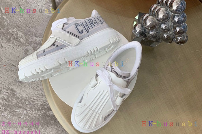 NEW 디올 신발 신상 DR 872313