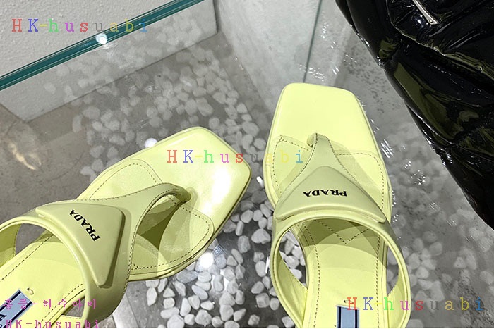 NEW 프라다 샌들 신상 P 957251