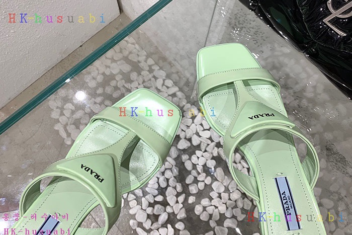 NEW 프라다 샌들 신상 P 9572540