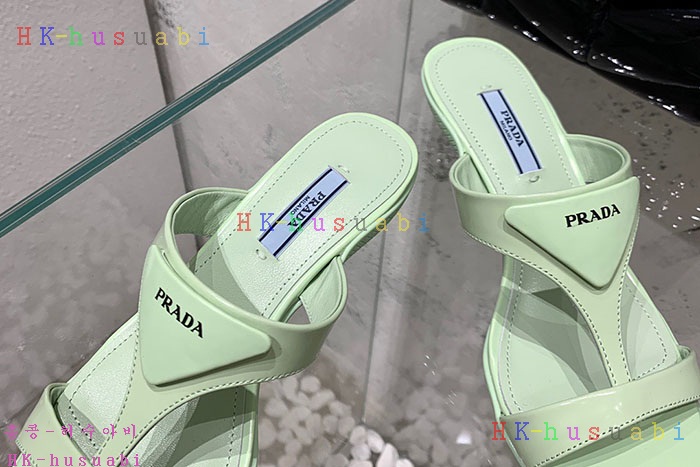 NEW 프라다 샌들 신상 P 9572540