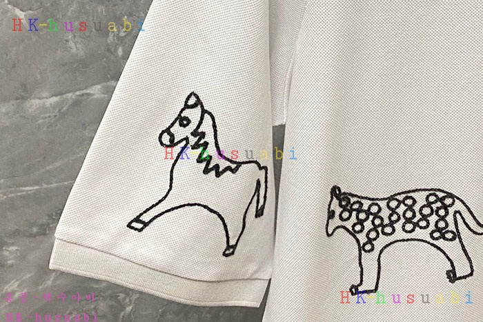 NEW 톰브라운 반팔티 TB 635331