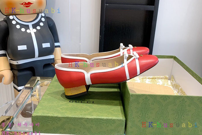 NEW 구찌 신발 신상 GU 675990