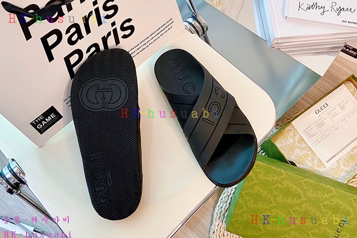 NEW 구찌 슬리퍼 신상 GU 675602