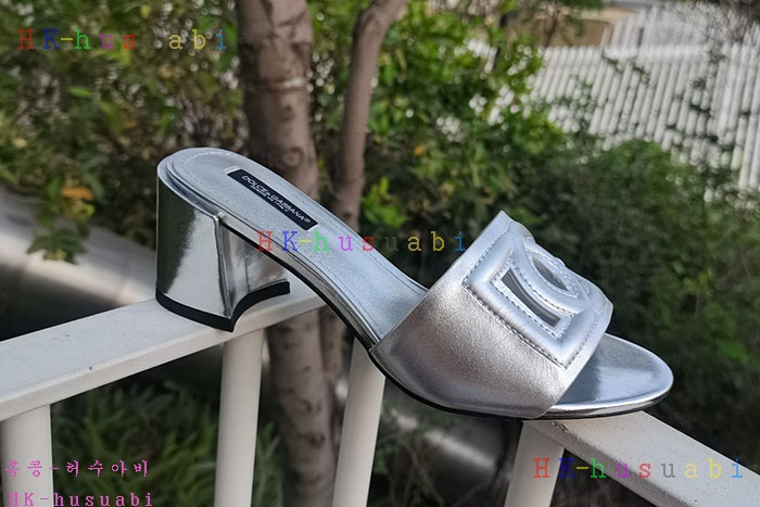 NEW 돌체앤가바나 샌들 신상 DG 245501