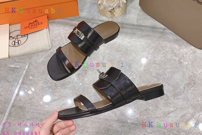 NEW 에르메스 샌들 신상 H 967662