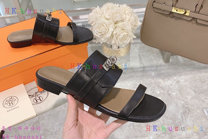 NEW 에르메스 샌들 신상 H 967662