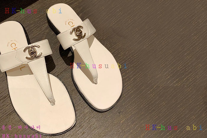 NEW 샤넬 샌들 신상 C 747305