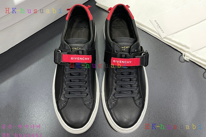 NEW 지방시 스니커즈 신상 GV 7747225