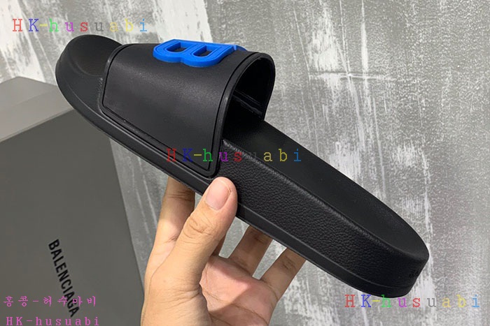 NEW 발렌시아가 슬리퍼 신상 B 992882
