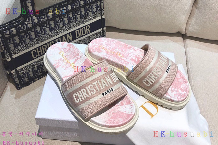 NEW 디올 슬리퍼 신상 DR 558284
