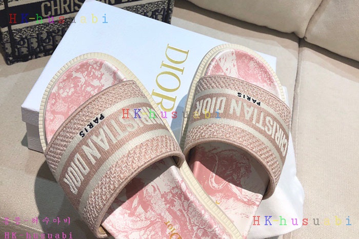 NEW 디올 슬리퍼 신상 DR 558284