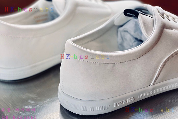 NEW 프라다 스니커즈 신상 P 335702