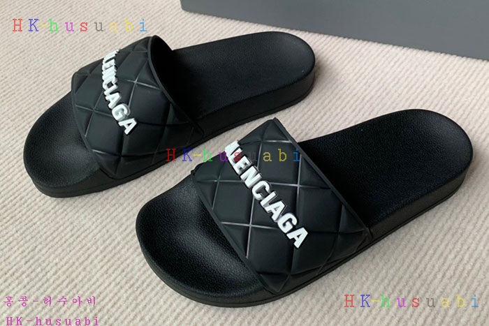 NEW 발렌시아가 슬리퍼 신상 B 445503